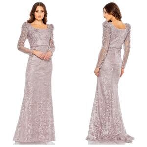 Mac Duggal Embroidered Applique Shoulder Detail Trumpet Gown Dress Size 10 NWT